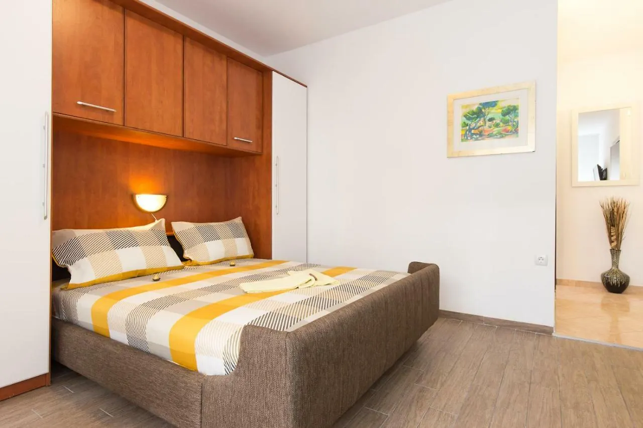 Guest House Krk Town Centre 0*,  Kroatien