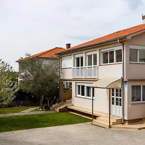 Apartment Jura, Krk Town